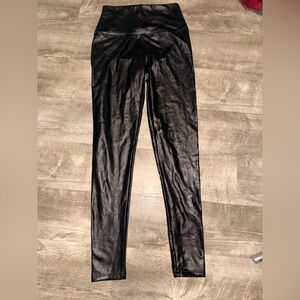 Hot Kiss Black Kids Leggings